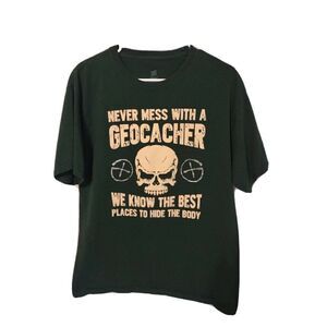 Never Mess With A Geocacher Green Men's Tee Shirt Size Large Comfortable Cotton